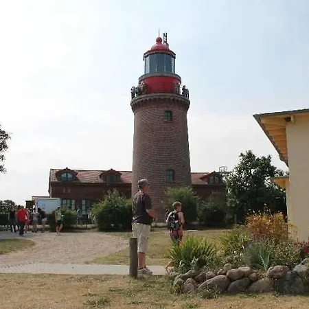 Leuchtturmblick Nahe Kuehlungsborn